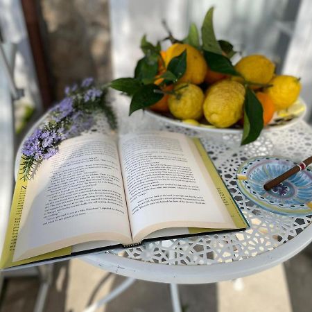 Villa De Rosa Positano Bagian luar foto