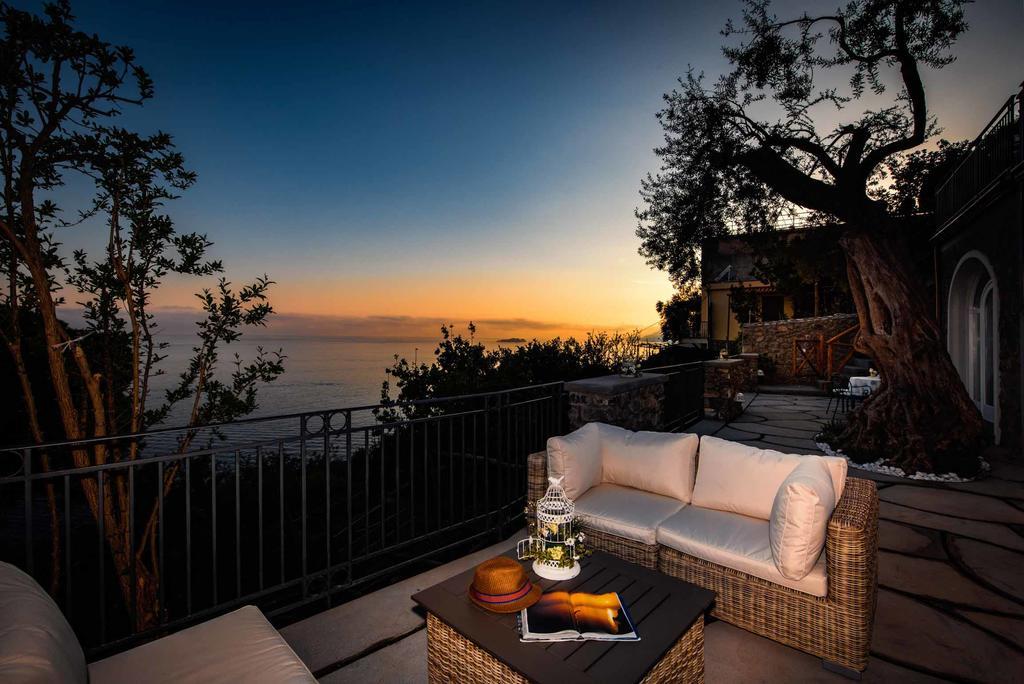 Villa De Rosa Positano Bagian luar foto