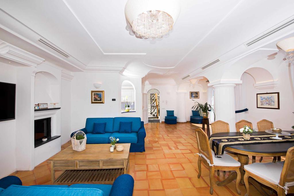 Villa De Rosa Positano Bagian luar foto