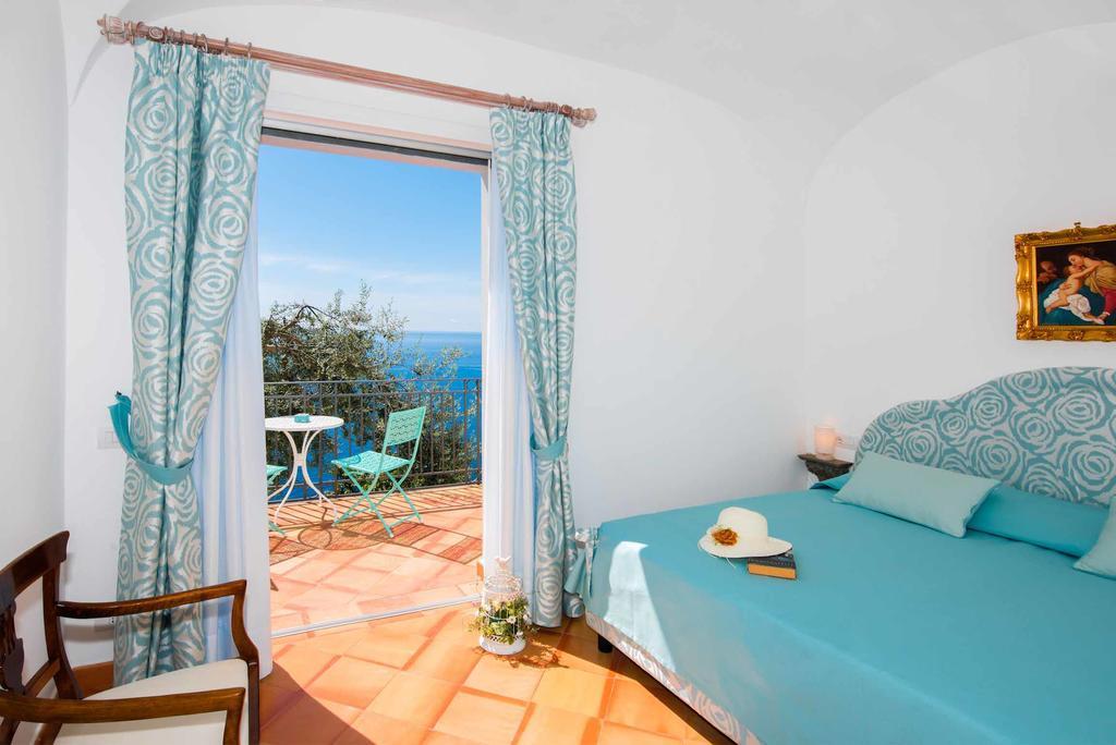 Villa De Rosa Positano Bagian luar foto