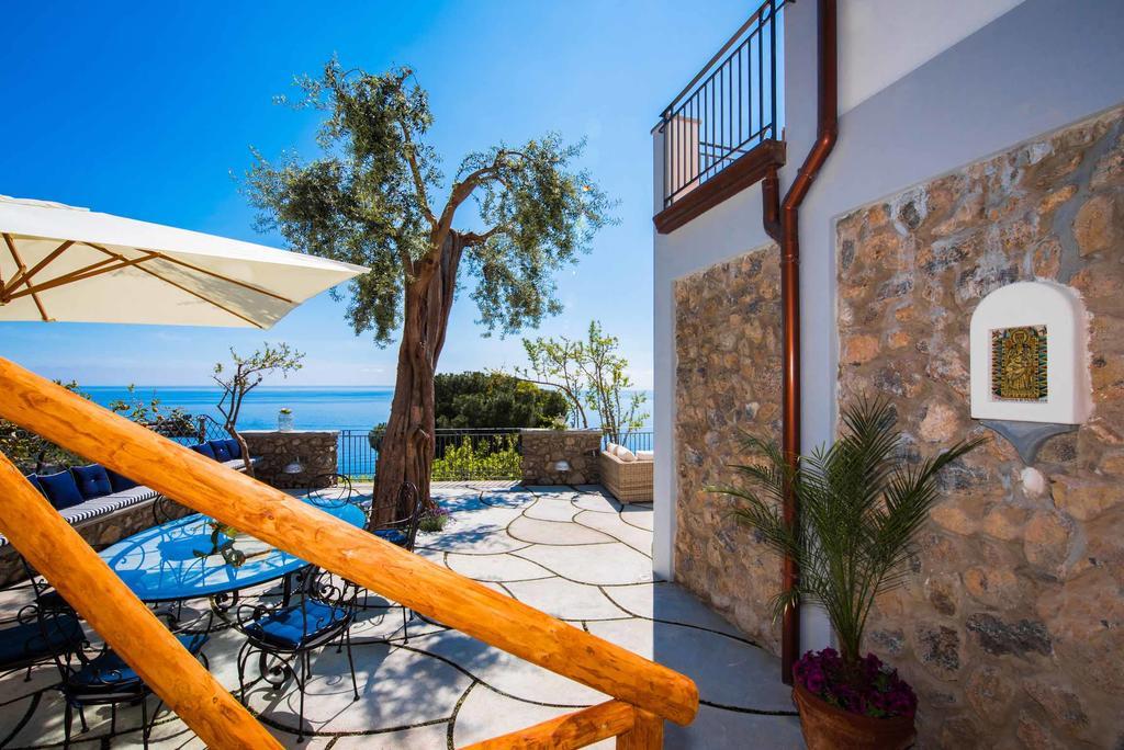 Villa De Rosa Positano Bagian luar foto